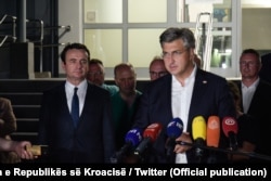 Kryeministri i Kosovës Albin Kurti dhe ai i Kroacisë Andrej Plenkoviq, më 25 korrik.