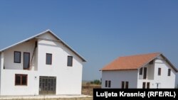 Shtëpi të pabanuara në Shipitullë