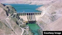 پر سلما بند یونیم زرهندي او افغان انجنیرانو کلونه کلونه کار کړی