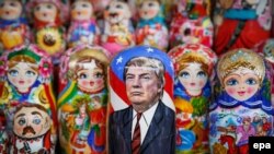 Odluka na novoizabranom predsedniku: Babuška sa likom Donalda Trampa