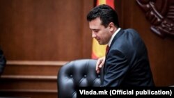 Илустрација - Архивска фотографија од премиерот Зоран Заев на владина седница