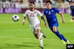 "Манчестер Сити" ойыншысы Абдикодир Хусанов (2) БАӘ құрамасына қарсы ойында.