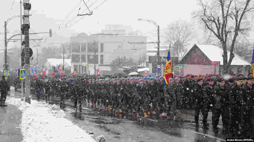 Comemorarea a fost marcată de participarea Fanfarei Militare, a studenților de la Academia de Poliție și Academia Militară &bdquo;Alexandru cel Bun&rdquo;, precum și a reprezentanților BDS Fulger și Inspectoratului General de Carabinieri.