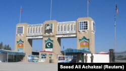 د چمن او سپين بولدک تر منځ د دوستۍ ور (ارشيف)