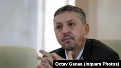 Daniel David este ministru al Educației și Cercetării din decembrie 2024.