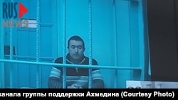 Закир Ахмедин на судебном заседании по обжалованию меры пресечения