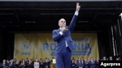 Rareș Bogdan, prim-vicepreședintele PNL, spune că nu știe cine a întocmit drafturile de legi ale securității, dar a înțeles că „au fost oameni din mai multe zone”.