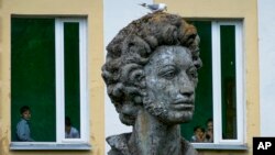 პუშკინის მონუმენტი 