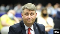 Евгени Иванов