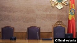 Niz smjena na visokim pozicijama u važnim ustanovama 