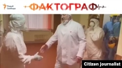 Lukashenka gjatë vizitës në një spital (Foto e shërbimit bjellorus të Radios Evropa e Lirë)