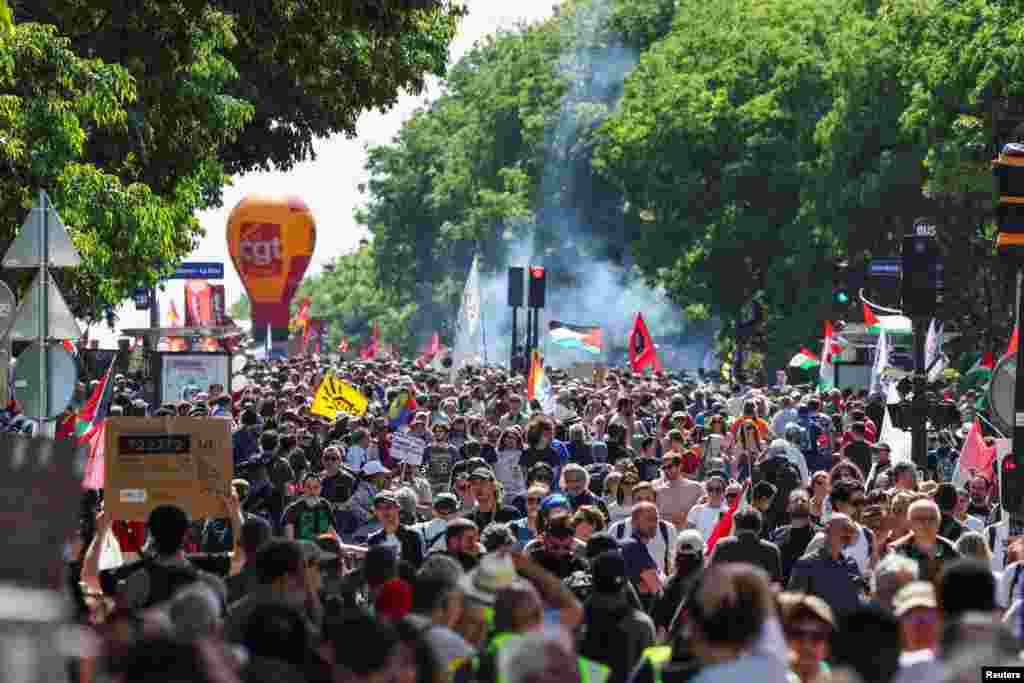 Marshi tradicional i 1 Majit në Paris, Francë.