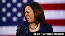 Животот на Камала Харис низ фотографии