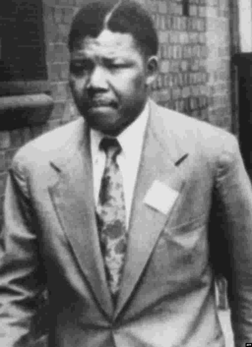 Nelson Mandela, 1961.