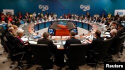 Prva plenarna sesija samita G20, 15. novembar 2014.