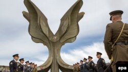 Spomenik na mjestu ustaškog logora Jasenovac u Hrvatskoj, ilustrativna fotografija