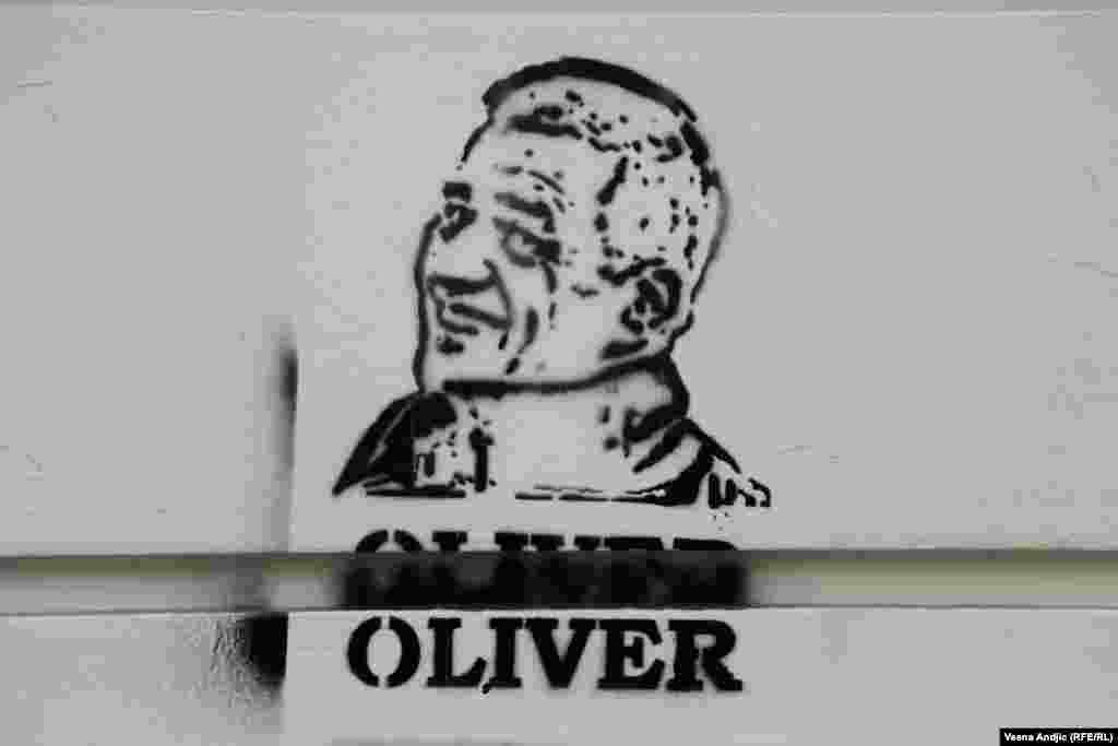 Posveta političaru Oliveru Ivanoviću ubijenom 16. januara 2018. godine u Severnoj Mitrovici