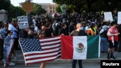 Manifestație în Austin, Texas, în solidaritate cu protestele din Los Angeles. 9 iunie 2025.