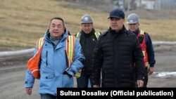 Садыр Жапаров на месторождении Кумтор. 15 июня 2021 года.