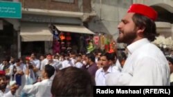 په بنو کې د زده کوونکو مظاهره