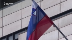 Zašto ljudi odlaze iz Republike Srpske?