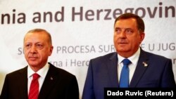 Redžep Taip Erdoan, predsjednik Turske, i Milorad Dodik, član Prdsjeništva BiH, tokom susreta u Sarajevu 9. jula 2019.