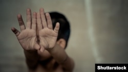 Copilul ca proprietatea părintelui - un concept care dispare greu.