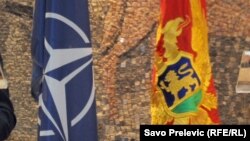 Zastave NATO i Crne Gore