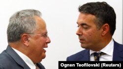 Šef diplomatije Grčke i Makedonije Nikos Kocijas i Nikola Dimitrov
