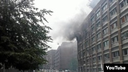 Eksplozija u Oslu i pucnjava u kampu