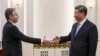 Državi sekretar SAD Entoni Blinken rukuje se s kineskim predsednikom Si Đinpingom, Peking, 19. jun 2023.
