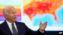 Joe Biden în cea mai recentă apariție publică, din 2 iulie, la un centru pentru climă de la Washington. Alegătorii și colaboratorii își doresc ca asemenea apariții să fie din nou convingătoare. 