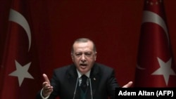 Po čijim uputstvima nastupa Haradinaj: Redžep Tajip Erdoan