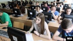 Екстерно тестирање во скопските училишта.