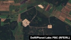 Белорусија - Се гради тајна воена база на 60 километри од Минск. Сателитска снимка од 31 август 2025 година.