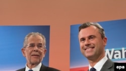 Александр Ван дер Беллен (слева) и его сопперник Норберт Хофер