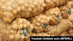 Картофель на одном из рынков Бишкека. Иллюстративное фото.