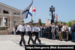 Парад флагов на территории комплекса «Новый Херсонес» в Севастополе, 12 июня 2025 года