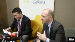 Министерот за надворешни работи Никола Димитров и Флоријан Бибер и професор на Универзитетот во Грац