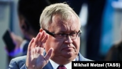 Андрей Костин