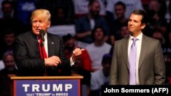 U.S. President Donald Trump (left) and his son Donald Trump Jr. (file photo)