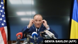 Бывший верховный командующий Объединенными вооруженными силами НАТО в Европе, генерал США Филипп Бридлав