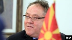 Richard Howitt u Skoplju, oktobar 2013.