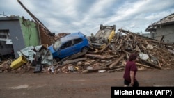 Ruševine nakon smrtonosnog tornada u Češkoj u julu mjesecu