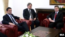 Помошник државениот секретар на САД Филип Гордон на разговори со претседателот на РМ Ѓорѓе Иванов во Скопје 