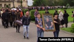 ფოტოარქივი: გიგა ოთხოზორიას დასაფლავება, ზუგდიდი, 26 მაისი, 2016 წ.