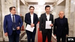 Лидерите на ПП-ДБ Асен Василев, Божидар Божанов, Кирил Петков и Атанас Атанасов