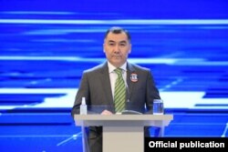 Равшан Жеенбеков.