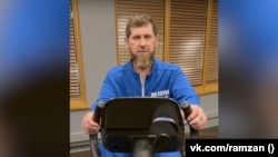 Скриншот из видео, опубликованного 1 августа 2025 года в официальном аккаунте главы Чечни Рамзана Кадырова во "ВКонтакте".