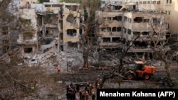 Ndërtesa të shkatërruara nga sulmet iraniane në Tel Aviv më 16 qershor 2025. 